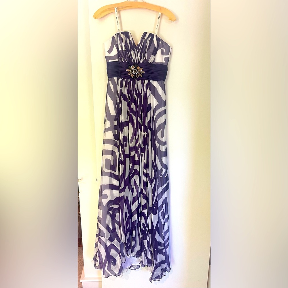 Melinda Eng strapless evening gown. Size 4, purple and white chiffon.